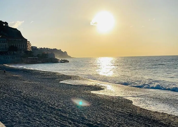L'embarcadere - Port De Nice